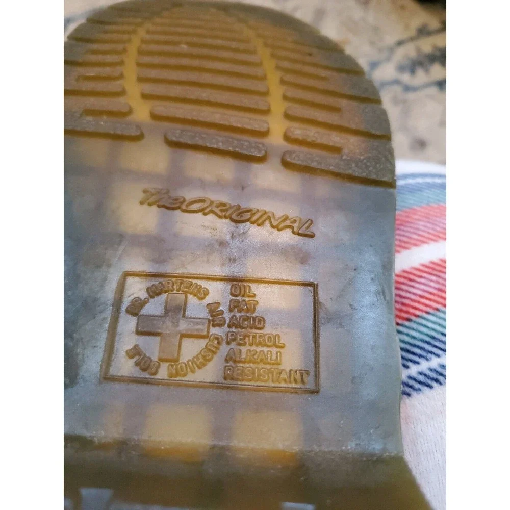 Dr. Doc Martens PASCAL black leather combat boot, fits like women’s size 10 - Picture 10 of 12